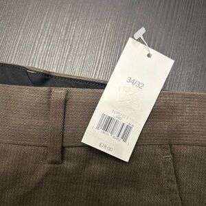 NWT Banana Republic Dark Brown Men’s Trousers, Size 34W 32L